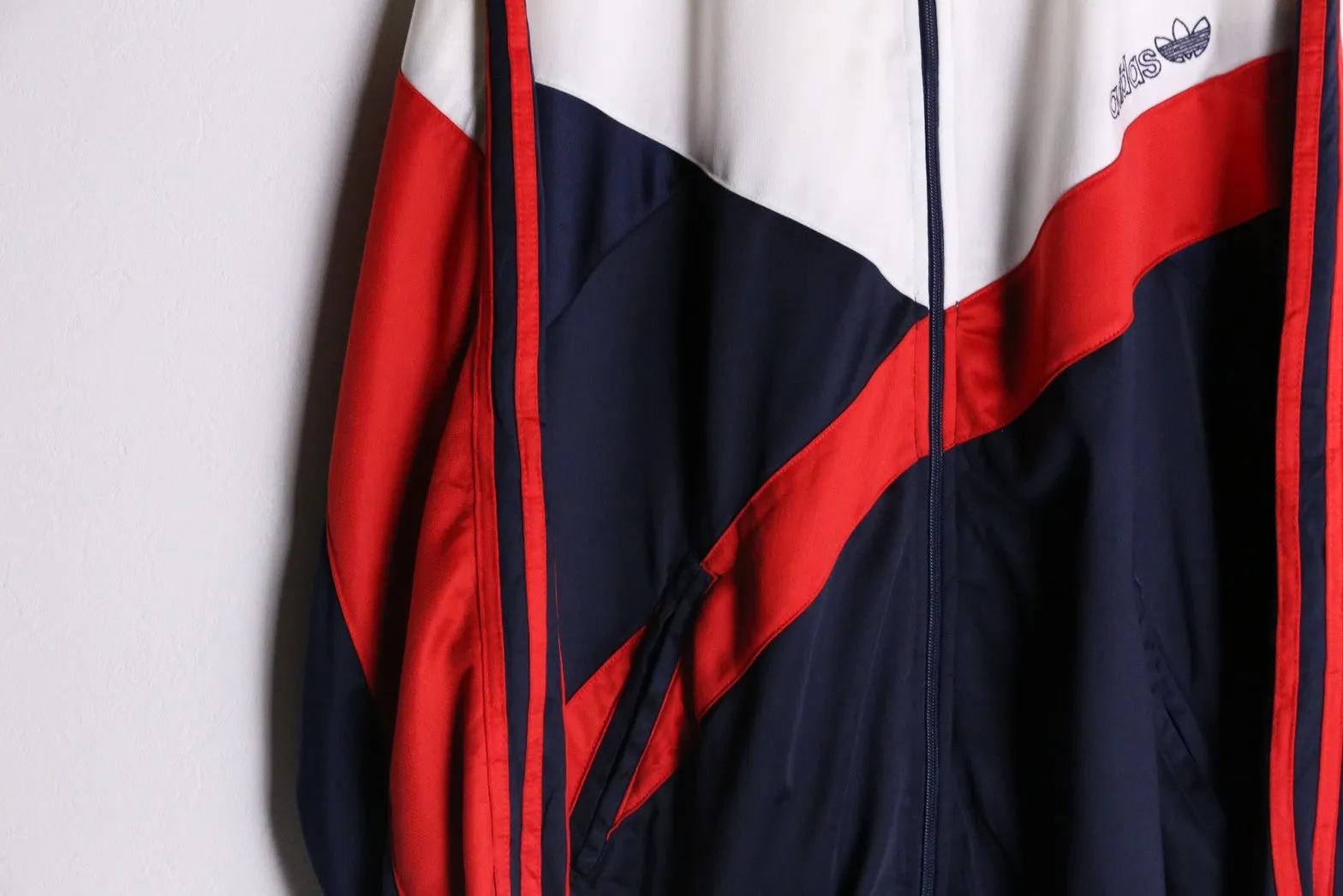 80‘s~”adidas“white×red×navy back print track jacket