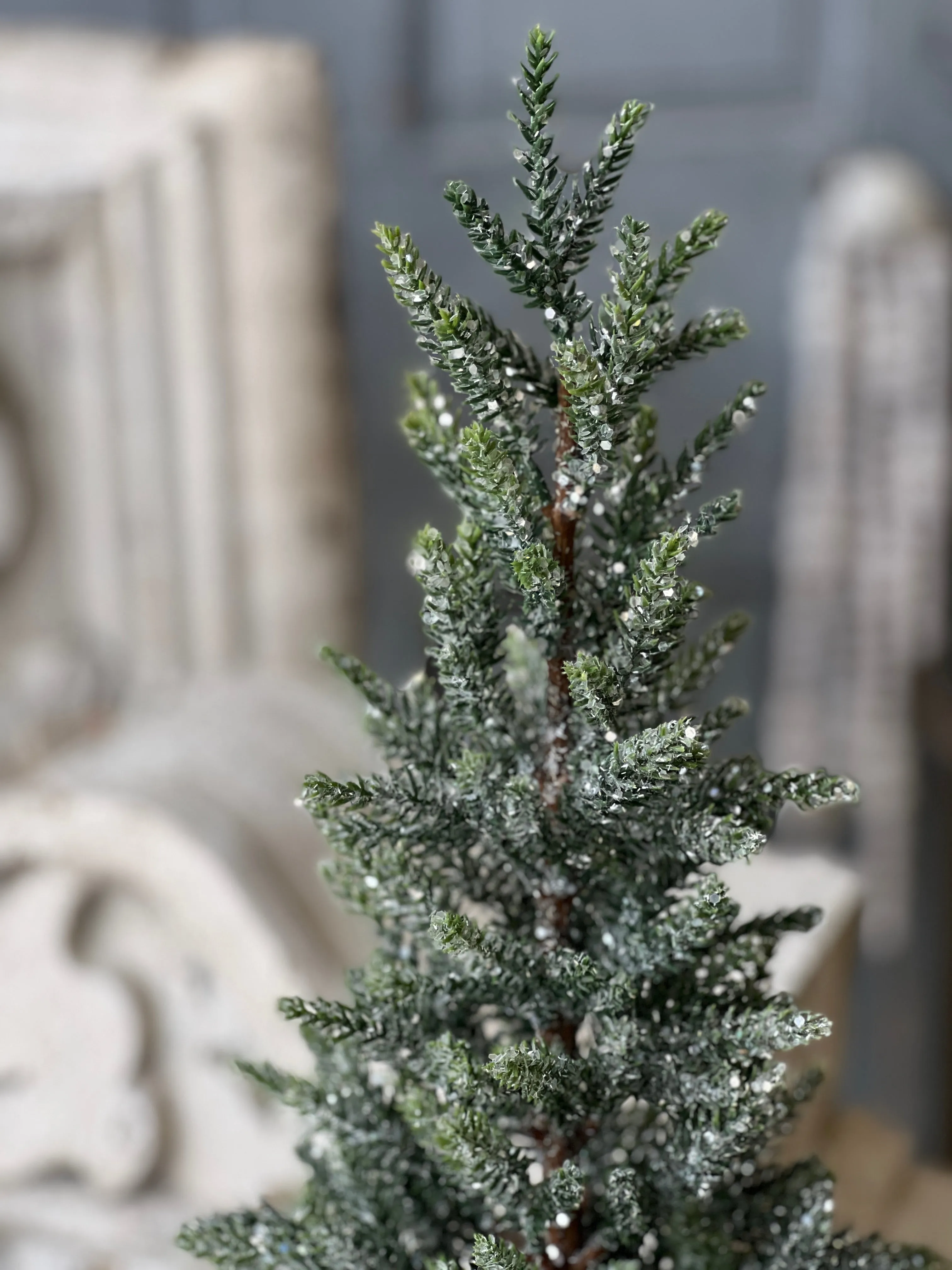 Glitter Glee Pine Tree | 22"