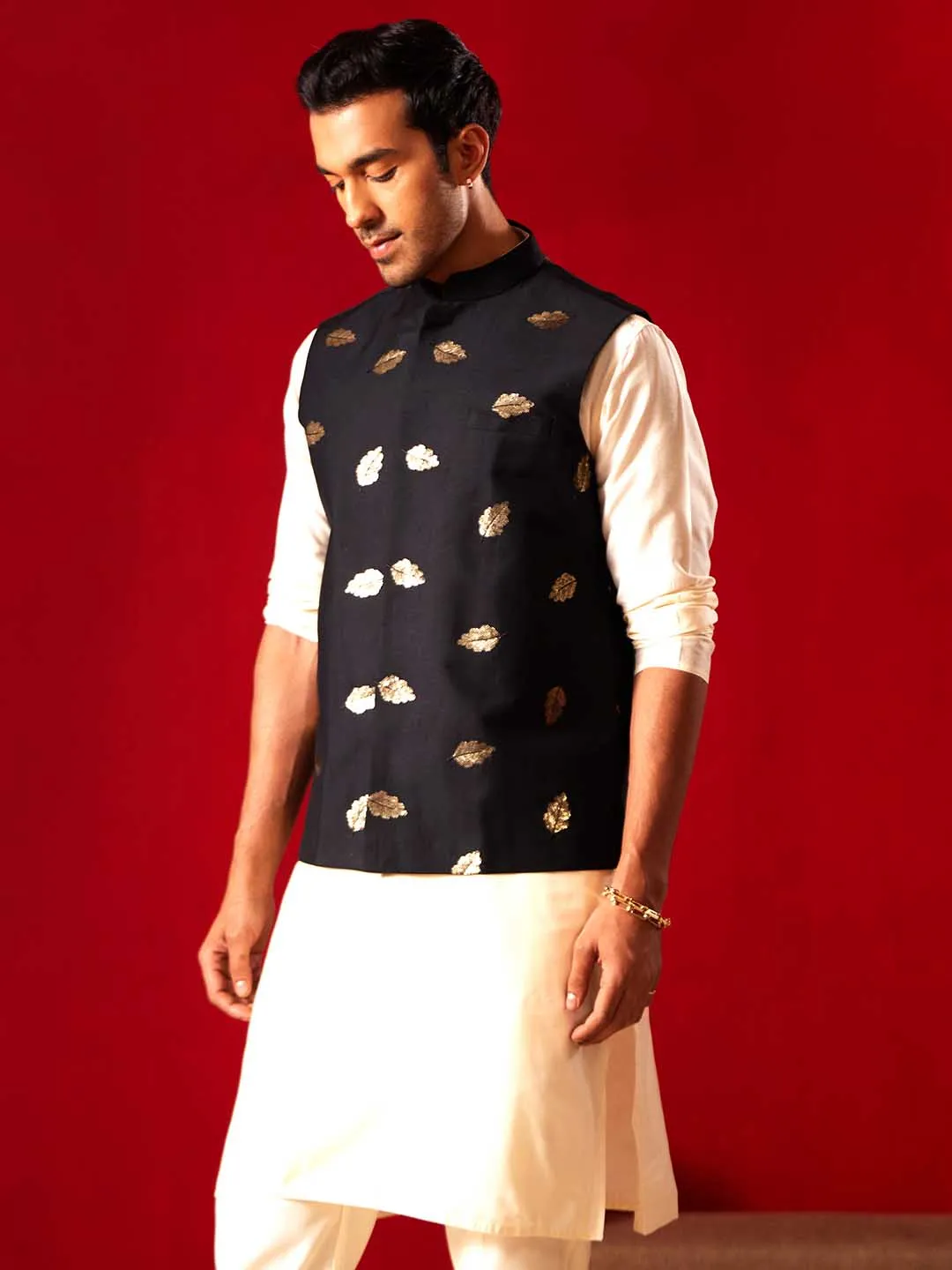 Jashvi Men's Black Leaf Motif Embellished jacket