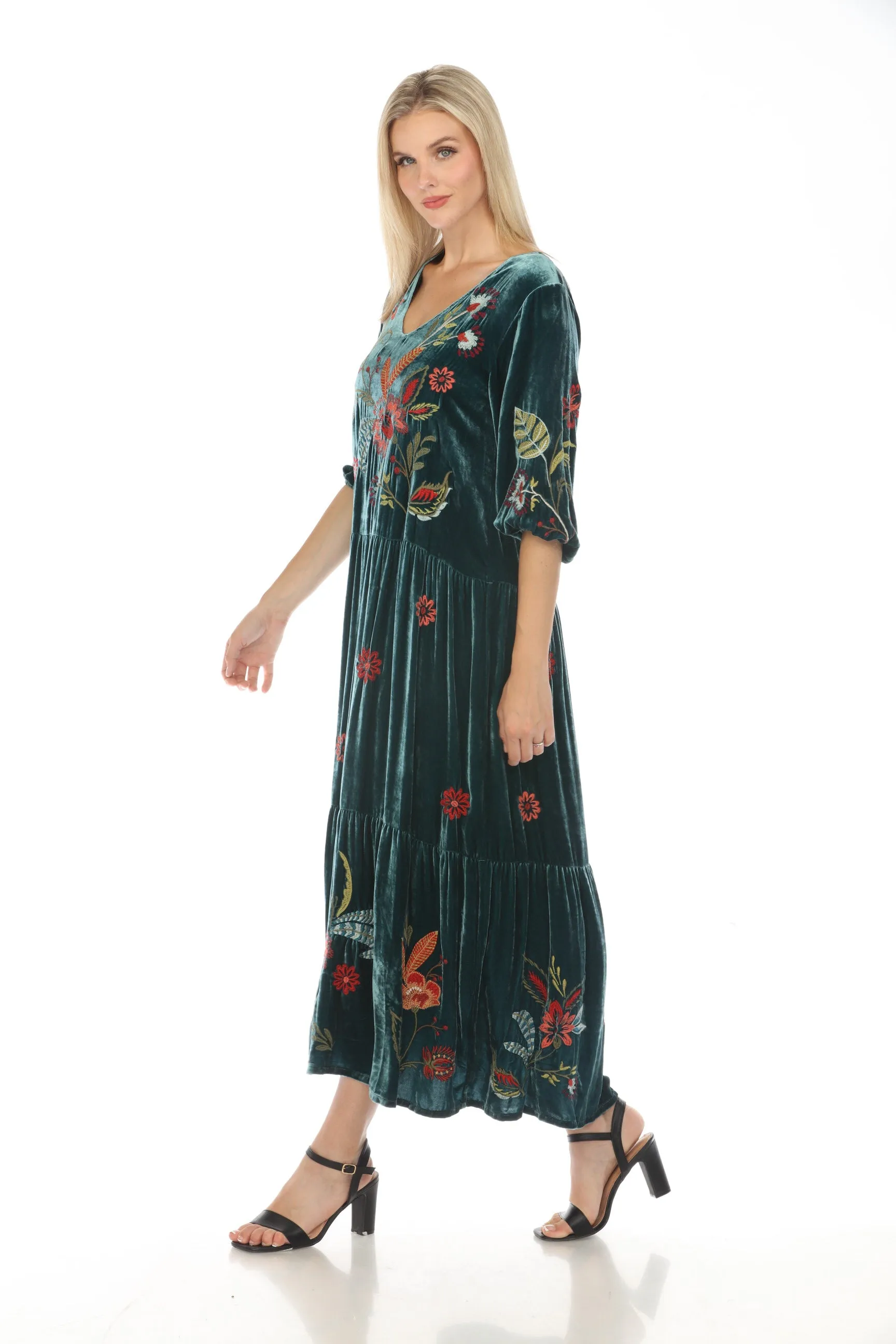 Johnny Was JWLA Isabella Velvet Embroidered Tiered Maxi Dress Boho Chic J39523 *