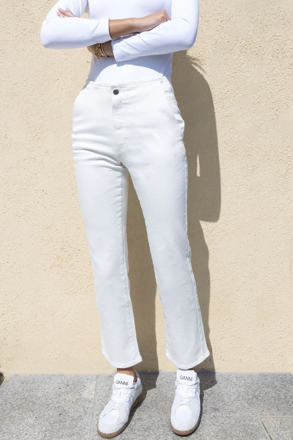 No2morrow Rome High waisted denim trousers 29" leg Winter White