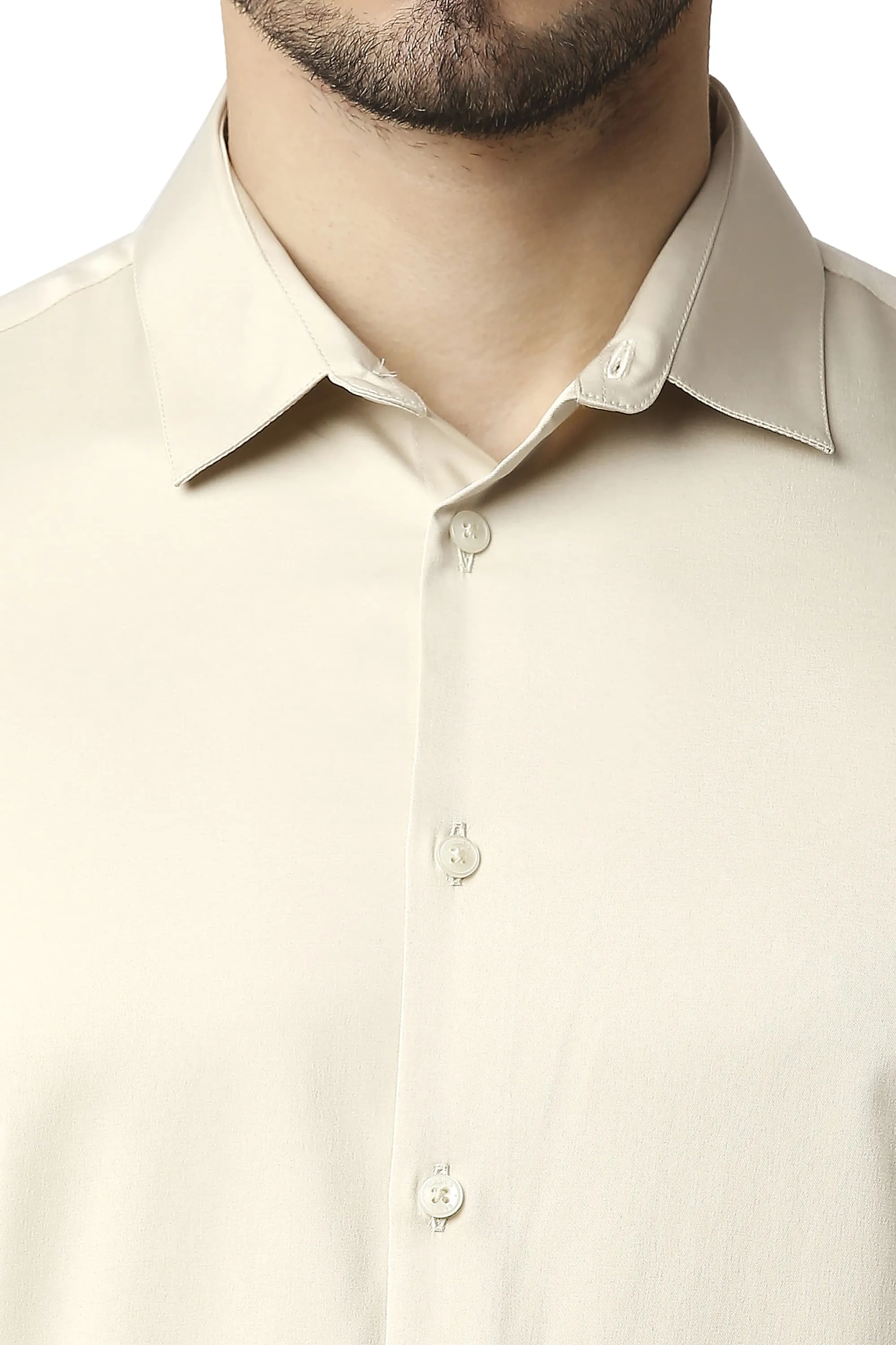 Slim Fit Polyester Stretch Halfsleeves Shirt