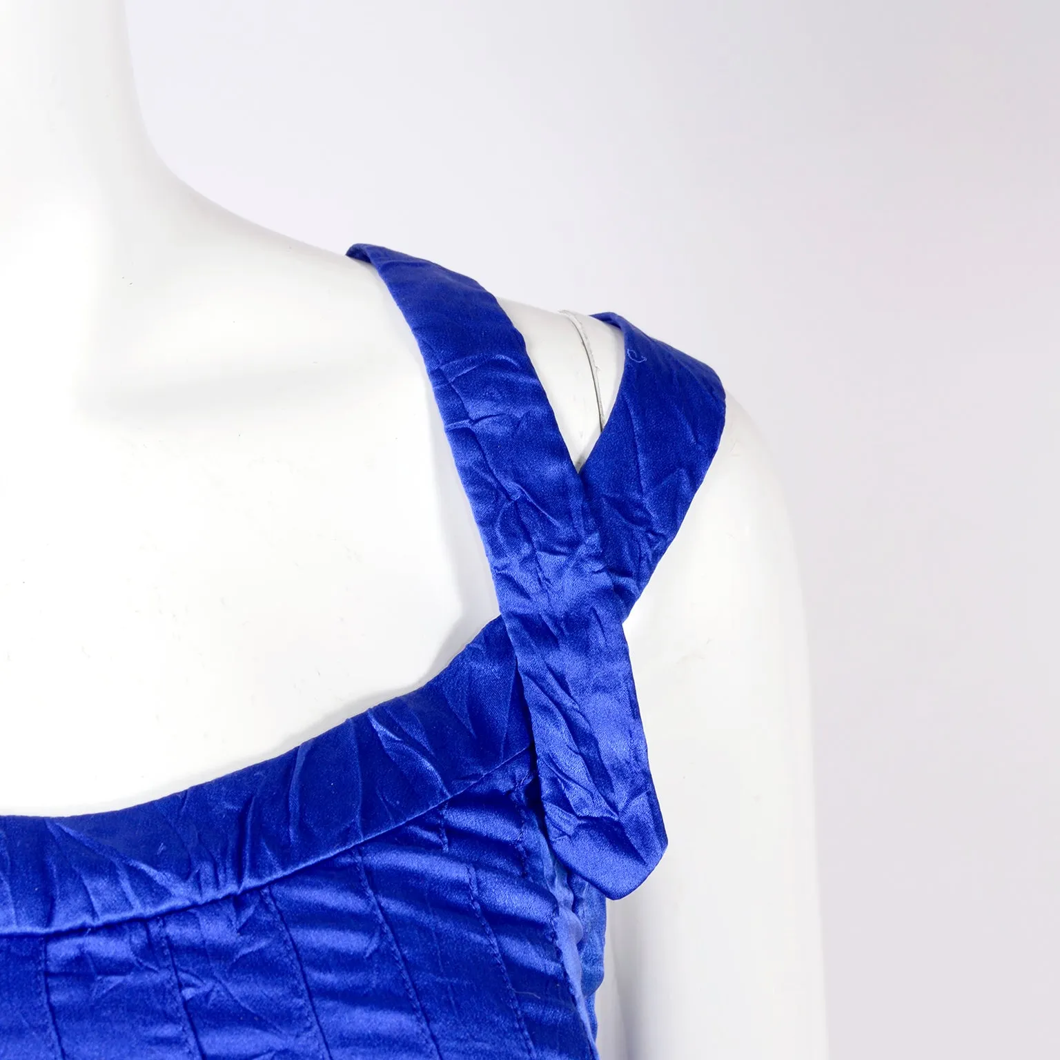 SS 1994 Gianni Versace Couture Blue Silk Pleated Dress 2/4