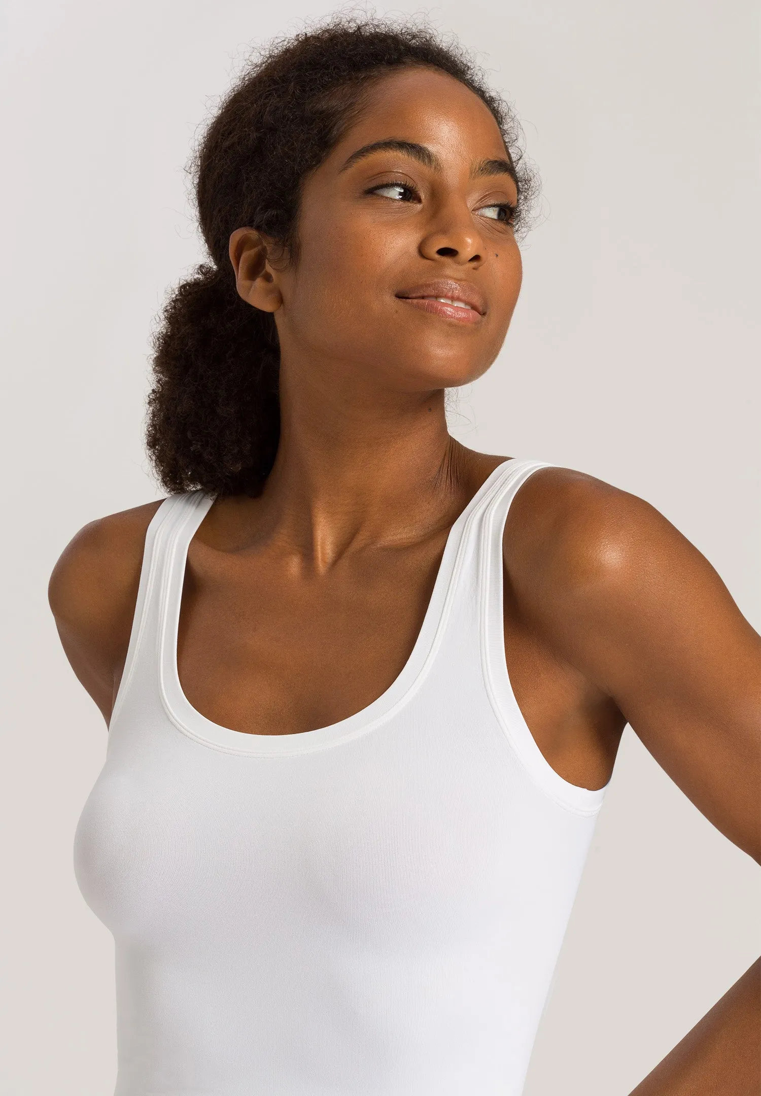 Touch Feeling Round Neck Tank Top | White 71814-101